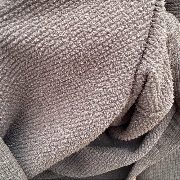 Timberland Men’s Black Quarter Zip Thermal Pullover Sweatshirt Size Medium - Picture 9 of 11